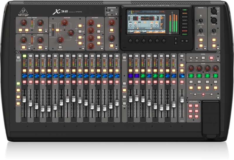 Behringer X32 цифровой микшер в Кусе
