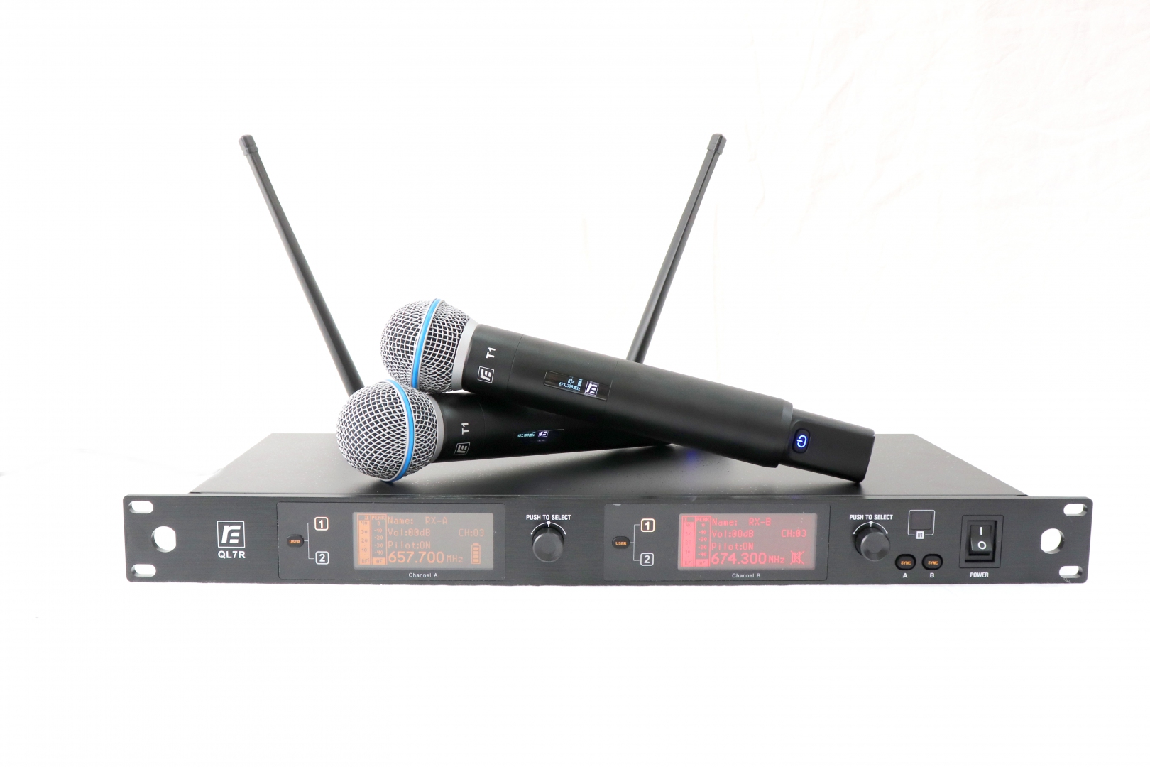 RFIntell QL7R/T1-A 651,800-683,400 МГц 2-канальная радиосистема с 2-мя ручными микрофонами в Кусе